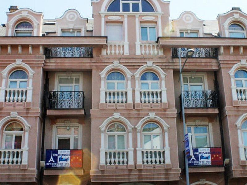 Vila Ile de France Novi Sad Exterior foto