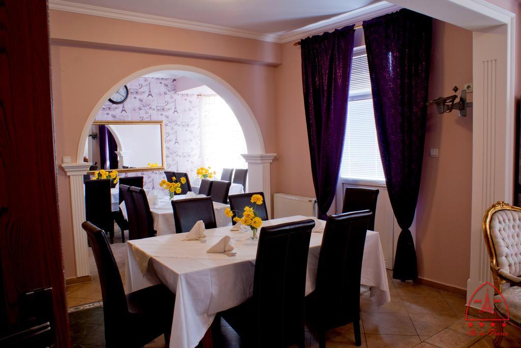 Vila Ile de France Novi Sad Exterior foto