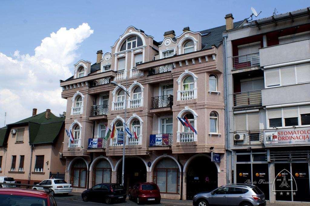 Vila Ile de France Novi Sad Exterior foto